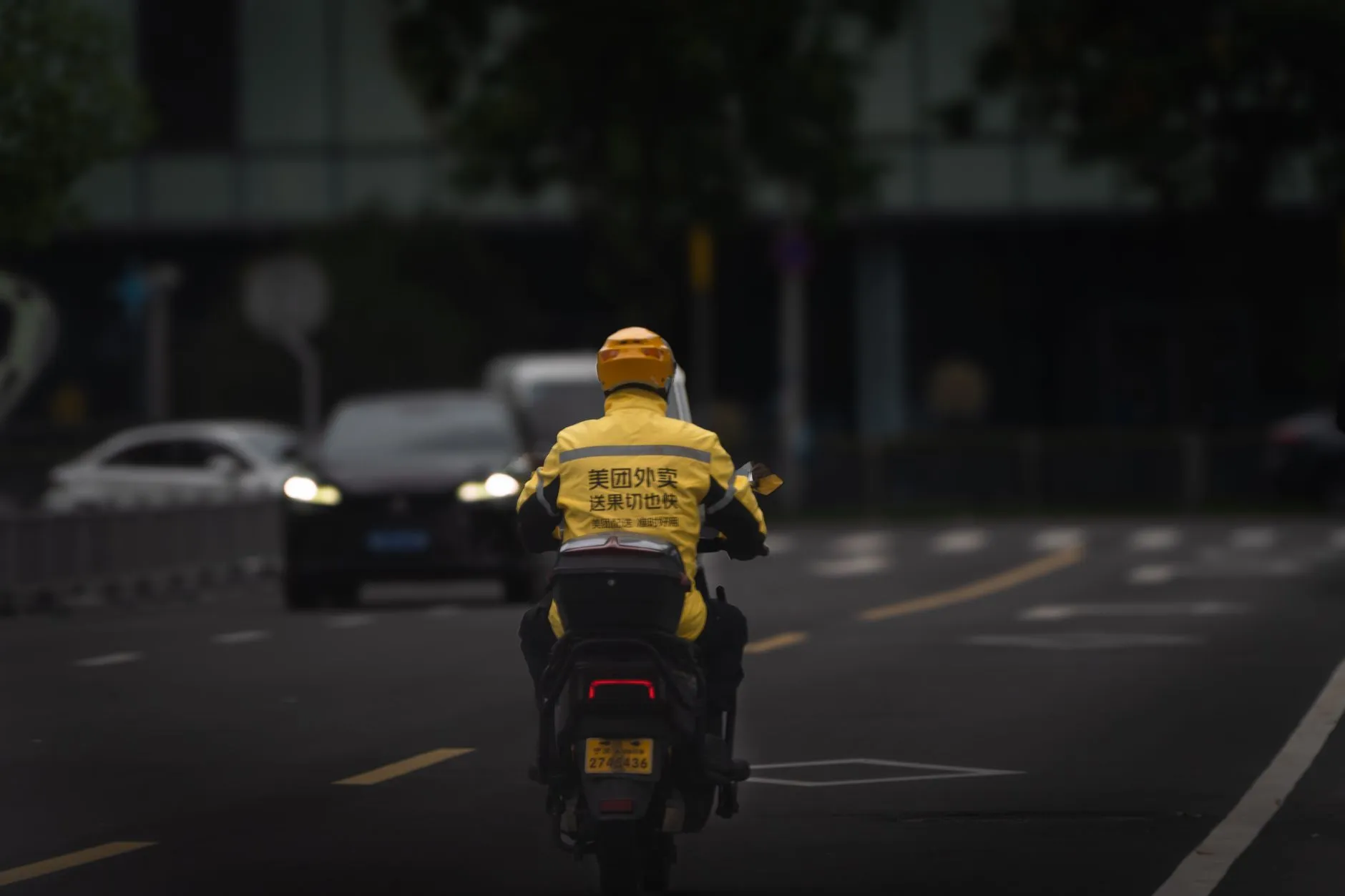 从代买菜到文件急送：飞跑跑腿在常德城区的服务场景实践正文配图 1