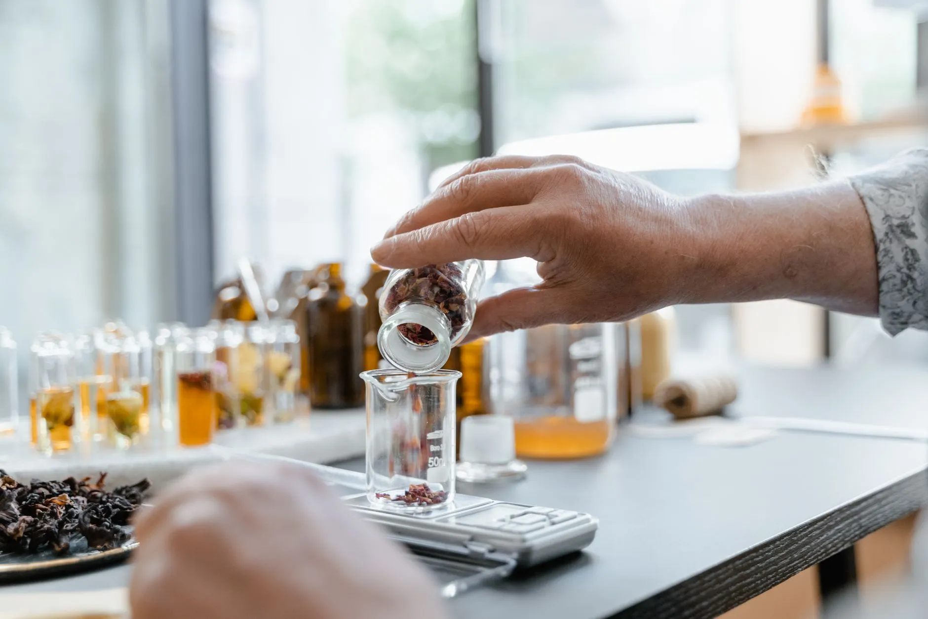 常德跑腿配送服务对比：飞跑跑腿与同类平台的效率差异分析
